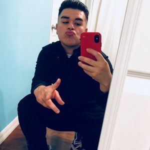 Meet your Posher, Luis